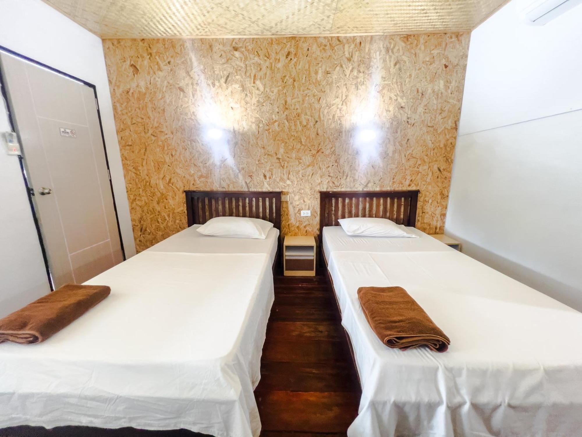 Lux Guesthouse Phi Phi Adaları Dış mekan fotoğraf